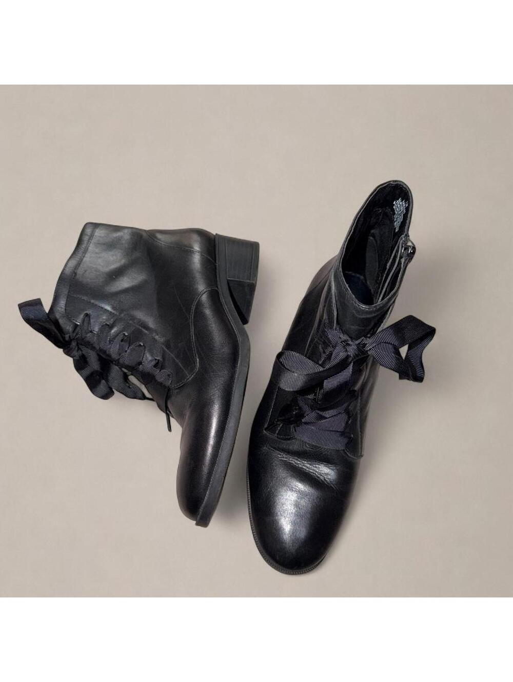 Nine West Baileao Black Leather Lace-Up Ankle Boots – Size 7M